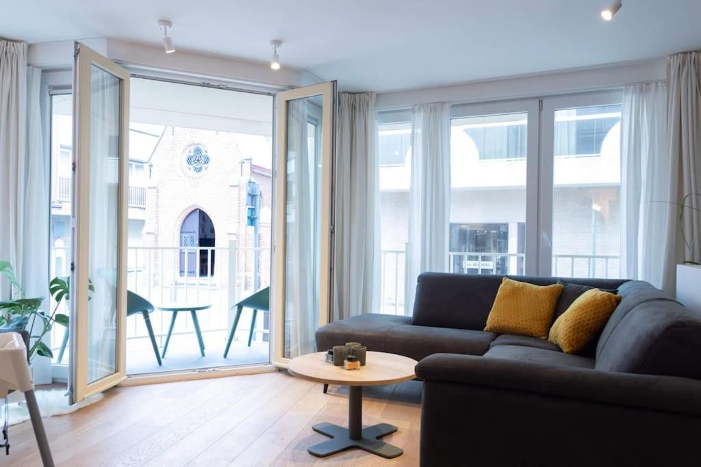 A Bien Venue - Modern Appartement, 50M Van Zee Knokke-Heist Dış mekan fotoğraf
